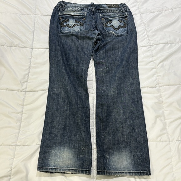 Men’s ReRock Tokyo Distressed Straight Jeans - Picture 2 of 7